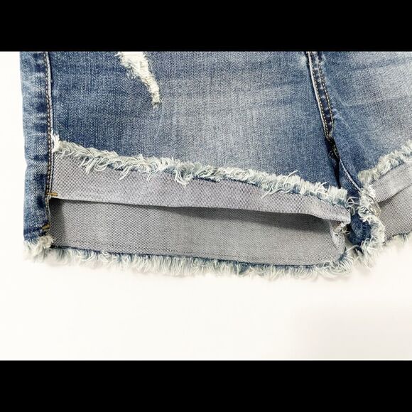 C Pink Distressed Shorts Dark Denim Size 29 - Picture 2 of 5